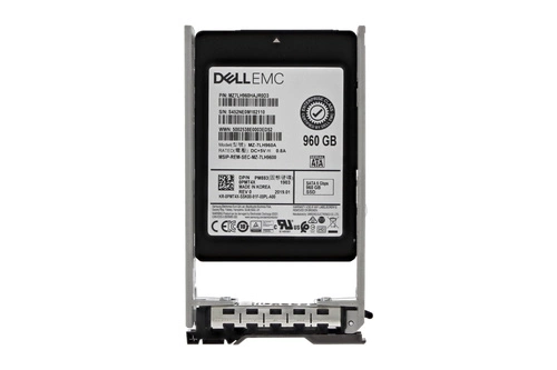 Disque dur SSD dédié au serveur DELL PM883 960 GIGAOCTETSGB 2.5" SATA 6Gb/s utilisé