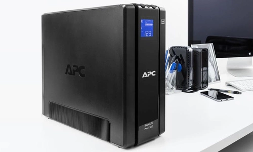 UPS APC Back-UPS Pro 1500VA Tour 865W 6x Schuko BR1500G-GR