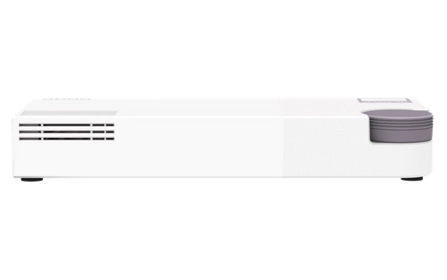 Commutateur QNAP QSW-M2106-4S 6x 2.5Gb 4x SFP+